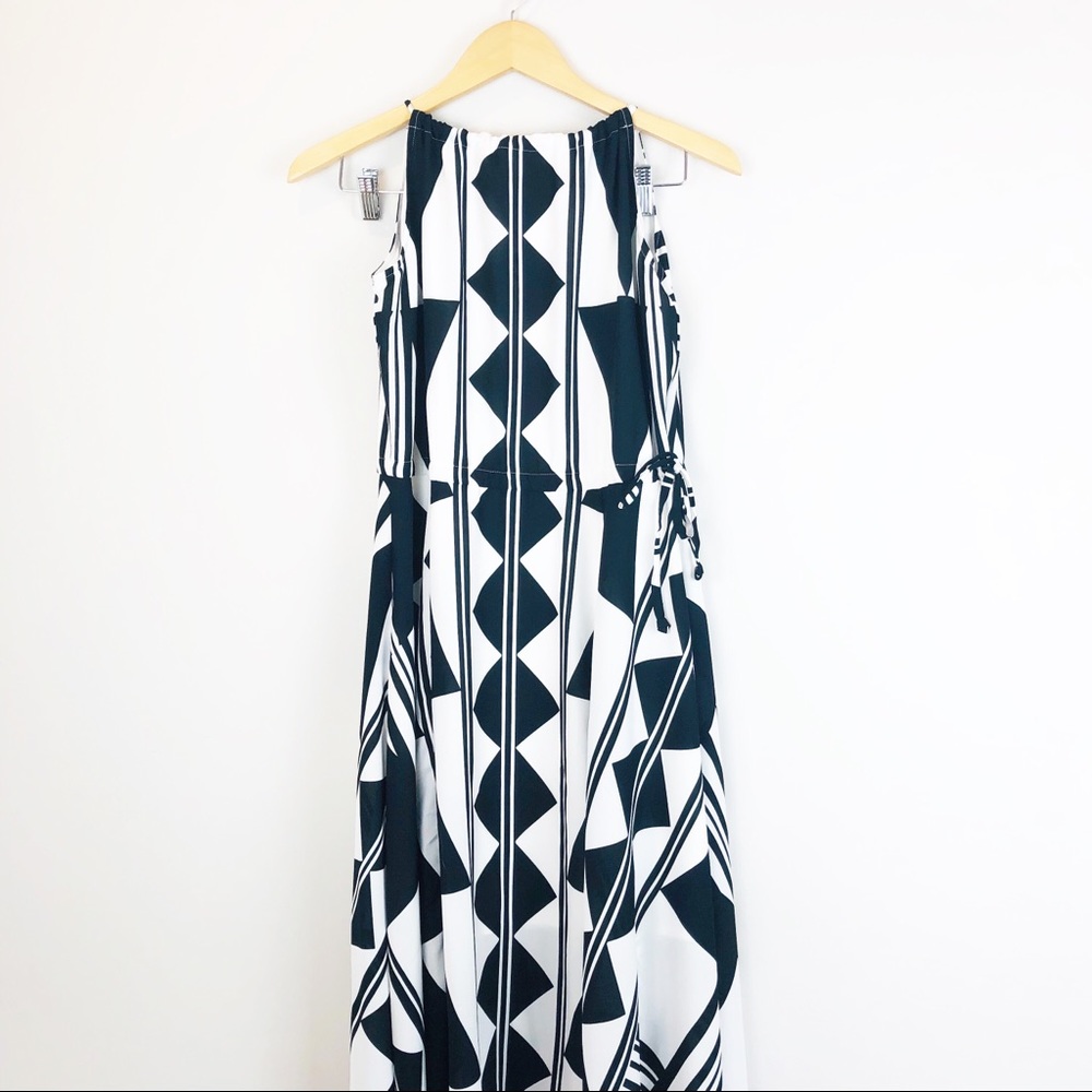 Express Geometric Black and White Print Dress